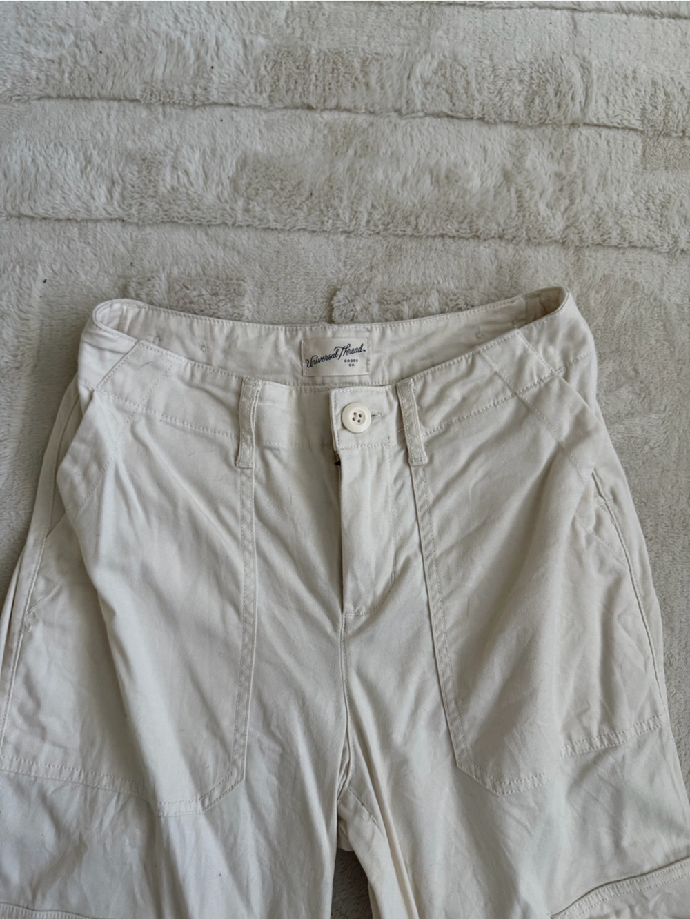 Universal Thread White Straight-Leg Pants - Picture 2 of 8